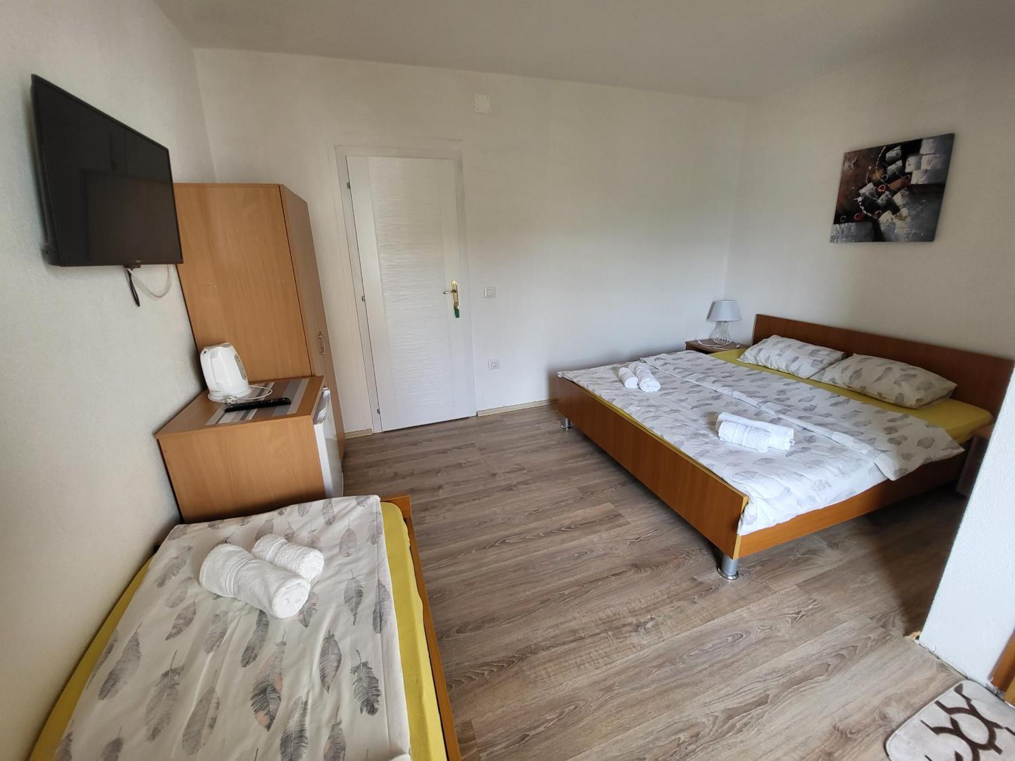 Villa Pegasus Pestani Ohrid Bilik gambar